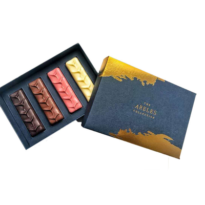 Beautiful Celebrations Chocolate Packing Boxes Recyclable With Paper Devider