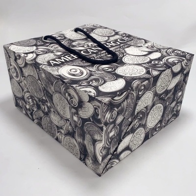 OEM Custom Printed Paper Gift Bags Gravure Pritning Convenient To Carry
