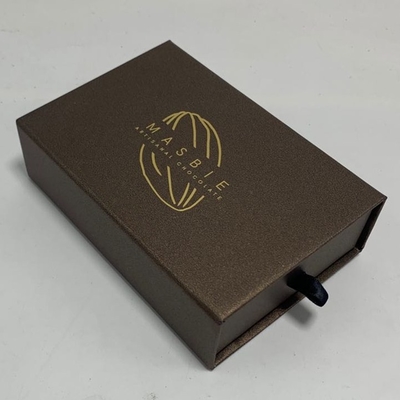 Customized Exquisite Chocolate Packing Boxes With Gold Color Inner Holder