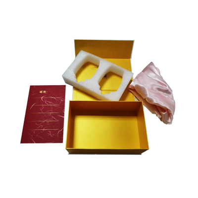 Luxury Custom Cosmetic Packaging Boxes White And Gold Cosmetic Gift Box