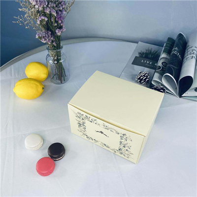Light Yellow Delicate Small Cake Cardboard Boxes For Gifts