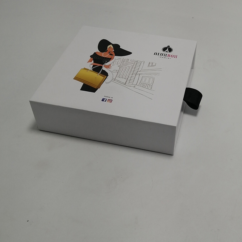 White Makeup Packaging Boxes Paper Cardboard Drawer Box With Black Ribbon