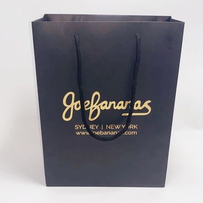 Хорошая цена Сумки подарка бутика повторно использованные картой бумажные выбивая или лоснистое слоение онлайн