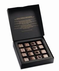 Хорошая цена Черная коробка гофрированной бумаги карты онлайн
